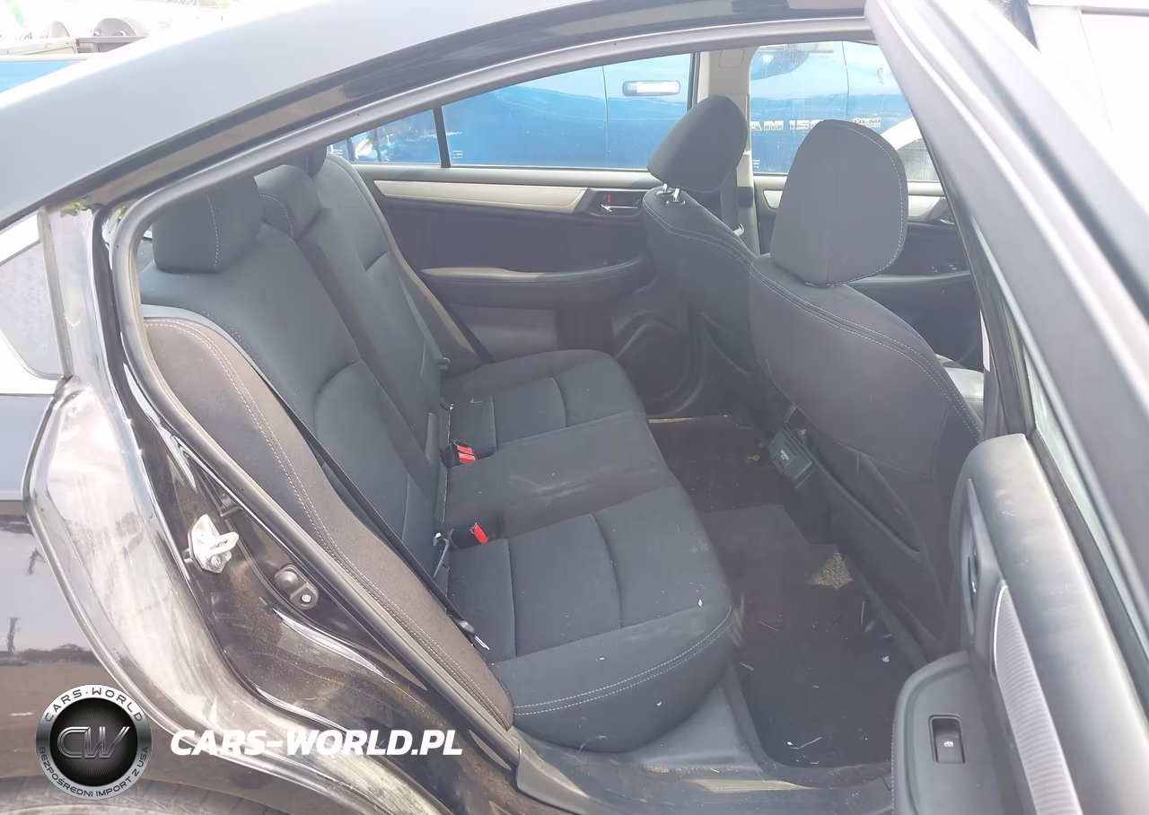 2018 Subaru Legacy 2.5I Premium VIN:4S3BNAC63J3002325 - 8