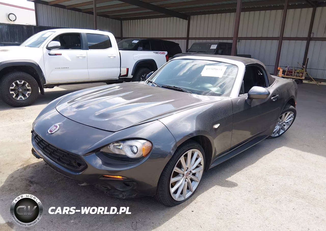 FIAT 124 SPIDER VIN:JC1NFAEK3J0137856 - 2