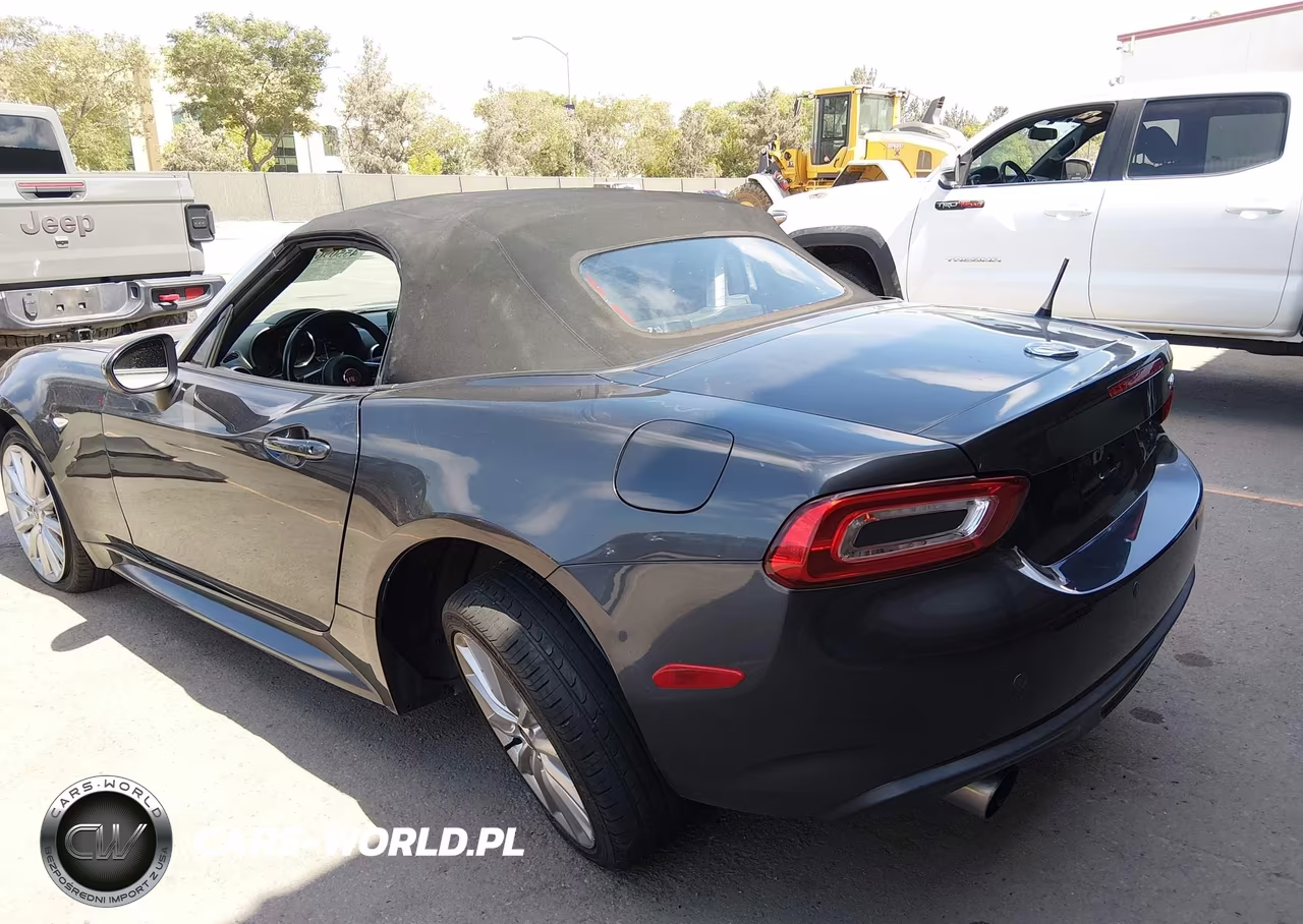 FIAT 124 SPIDER VIN:JC1NFAEK3J0137856 - 6