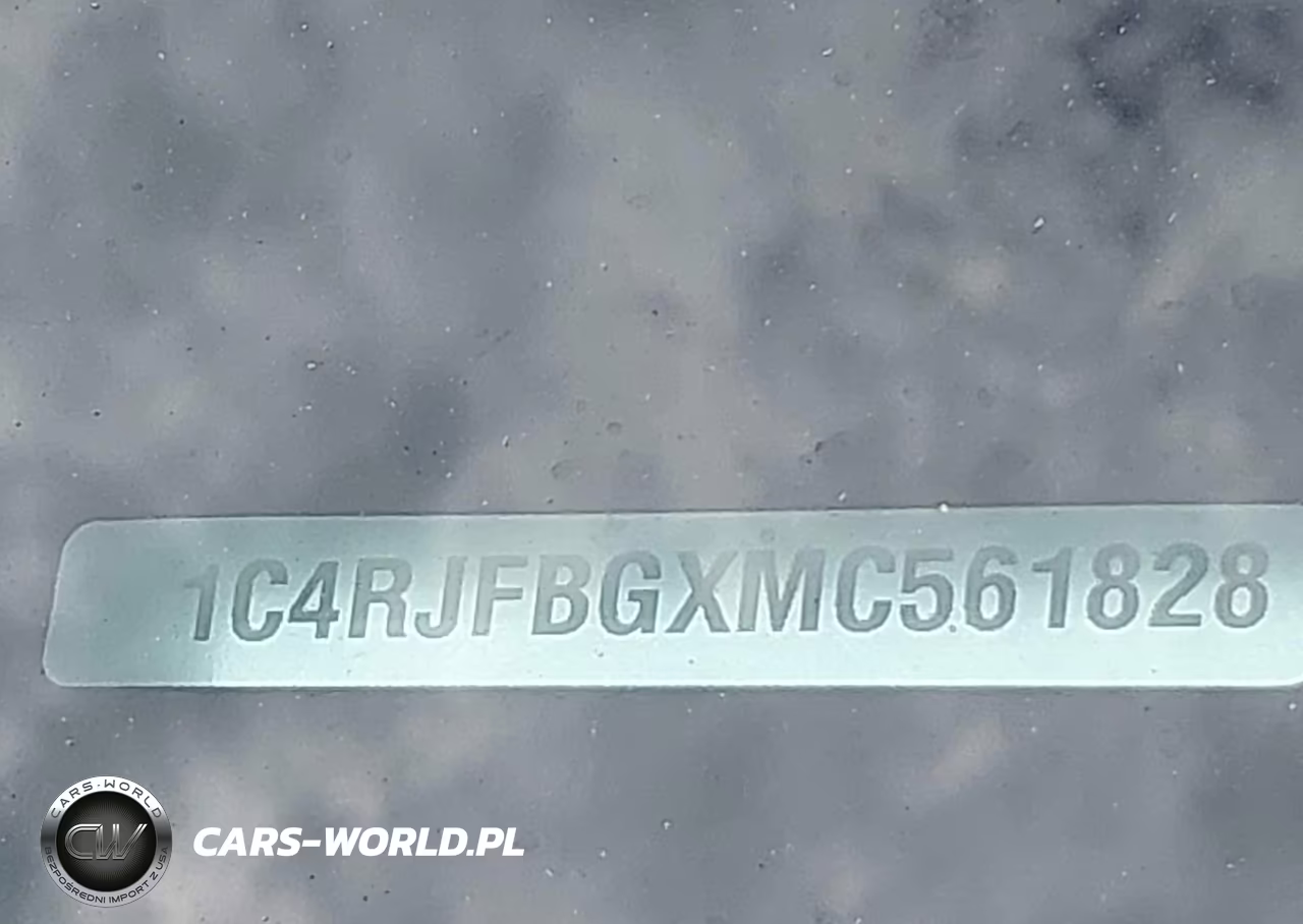 2021 Jeep Grand Cherokee 80Th Anniversary 4X4 VIN:1C4RJFBGXMC561828 - 17