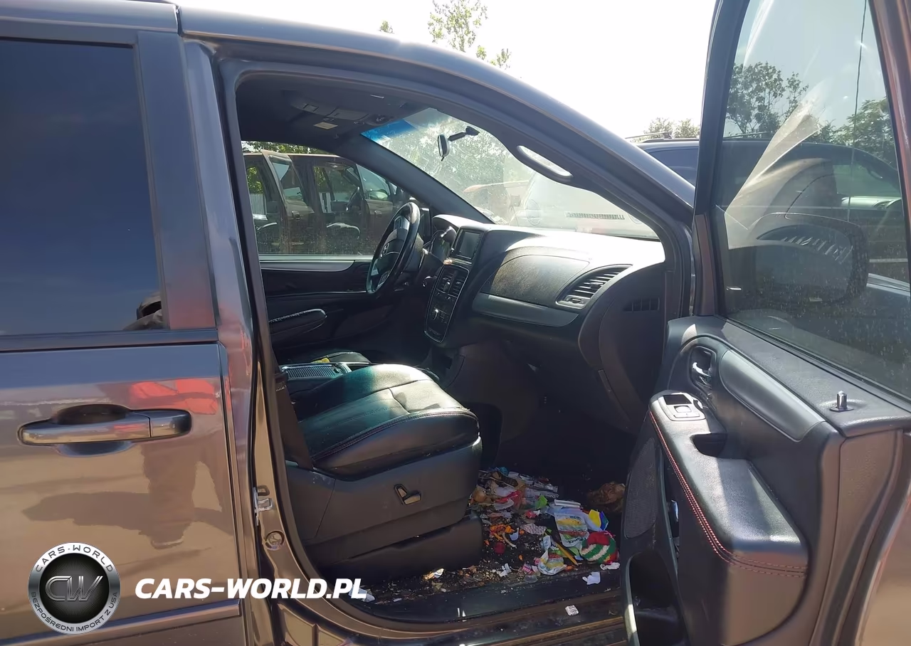 2016 Dodge Grand Caravan R-T VIN:2C4RDGEGXGR325779 - 5