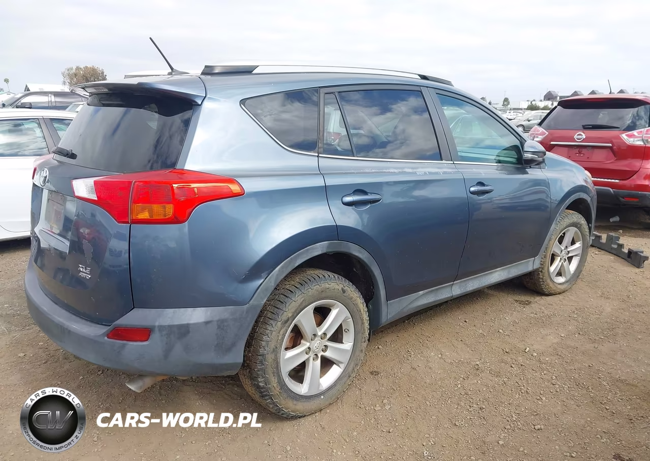 2014 Toyota Rav4 Xle VIN:2T3RFREVXEW193016 - 4
