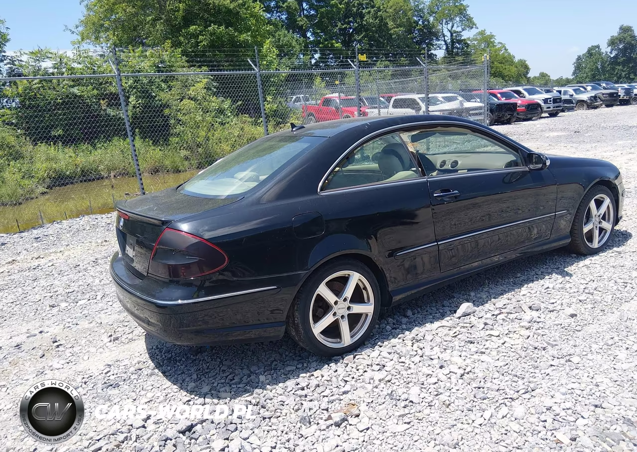 2009 Mercedes-Benz Clk 350 VIN:WDBTJ56H59F269429 - 4