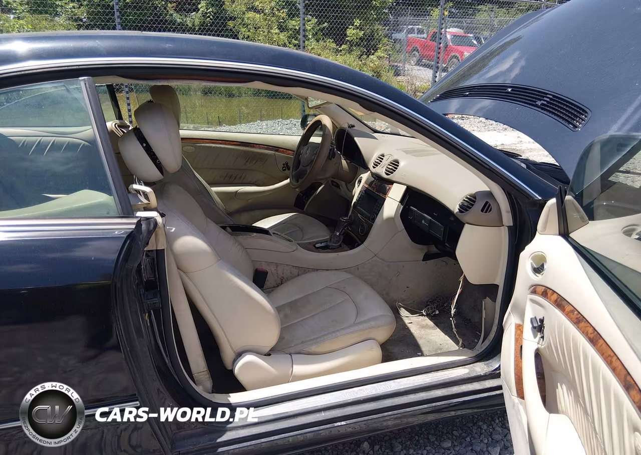 2009 Mercedes-Benz Clk 350 VIN:WDBTJ56H59F269429 - 5