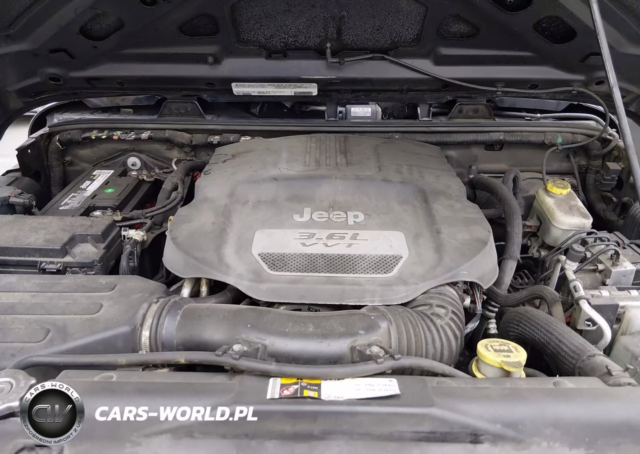 2012 Jeep Wrangler Unlimited Sport VIN:1C4BJWDG1CL266730 - 10