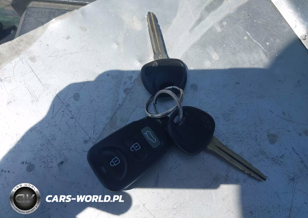 2008 Hyundai Elantra Gls-Se VIN:KMHDU46D38U300932 - 11