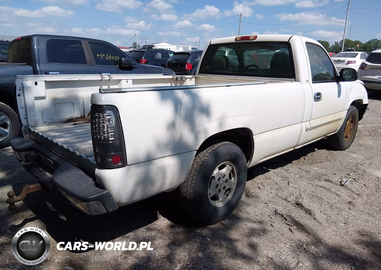 2003 Chevrolet Silverado 1500 Ls VIN:1GCEC14V13Z113786 - 4