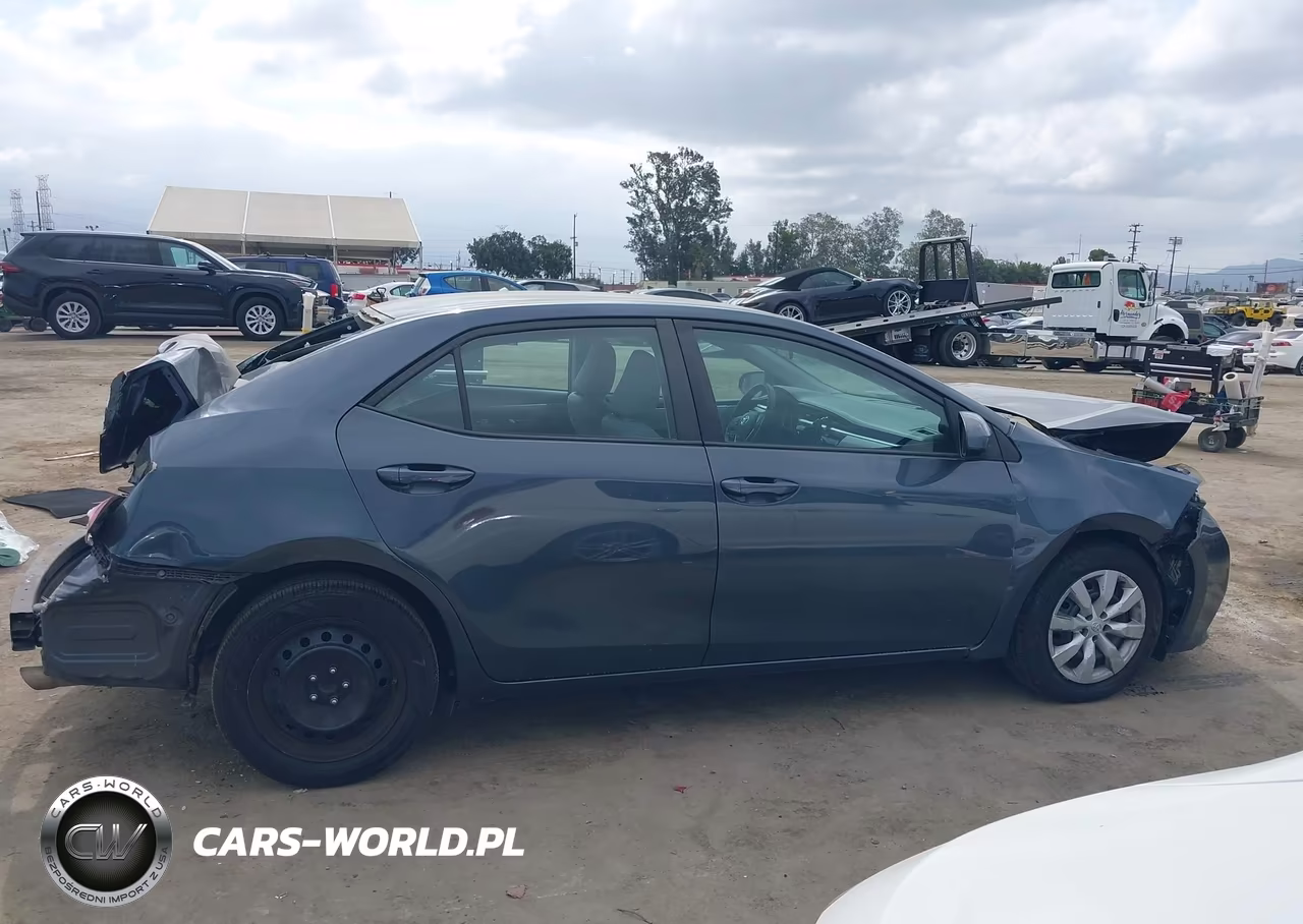 2016 Toyota Corolla Le VIN:5YFBURHE1GP473150 - 14