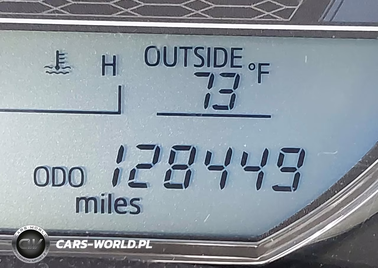 2016 Toyota Corolla Le VIN:5YFBURHE1GP473150 - 16