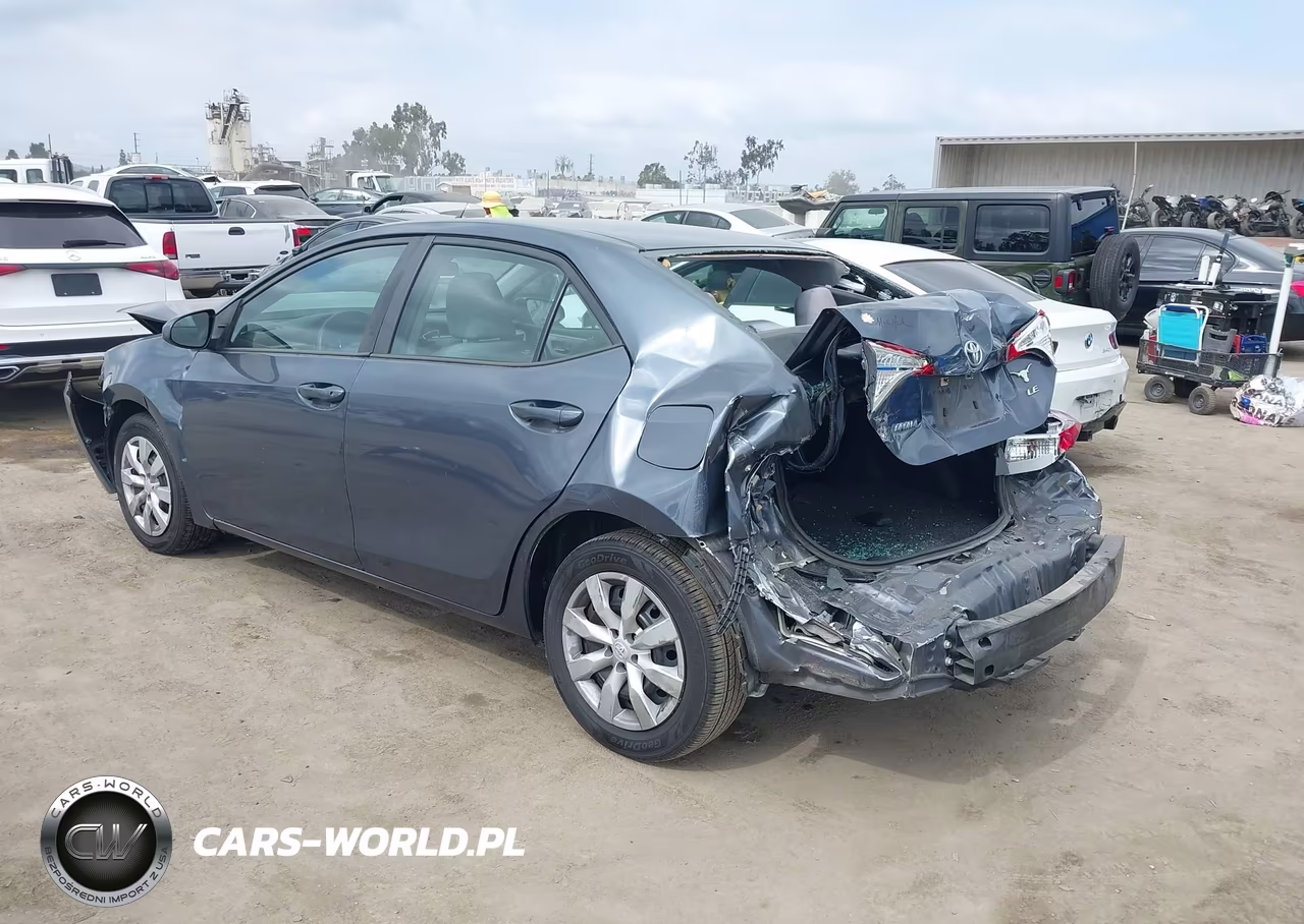 2016 Toyota Corolla Le VIN:5YFBURHE1GP473150 - 3