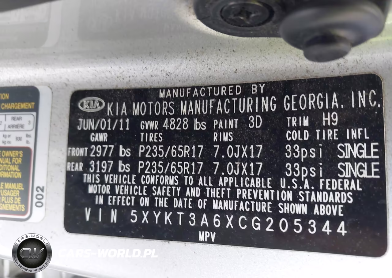 2012 Kia Sorento Lx VIN:5XYKT3A6XCG205344 - 9