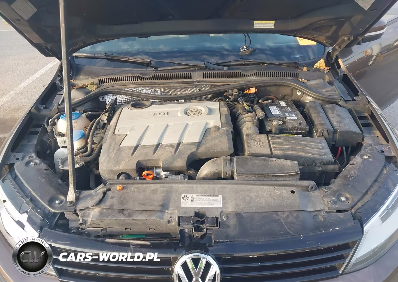 2012 Volkswagen Jetta 2.0L Tdi VIN:3VWLL7AJ9CM073192 - 10