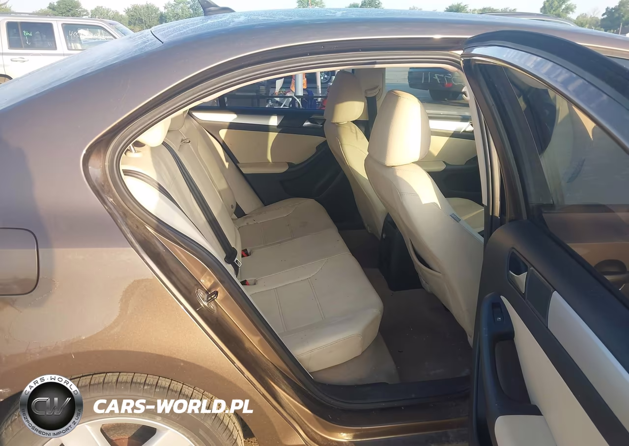 2012 Volkswagen Jetta 2.0L Tdi VIN:3VWLL7AJ9CM073192 - 8