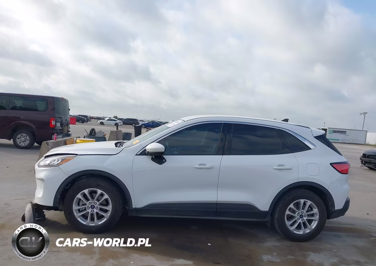 2020 Ford Escape Se VIN:1FMCU0G64LUB23997 - 14