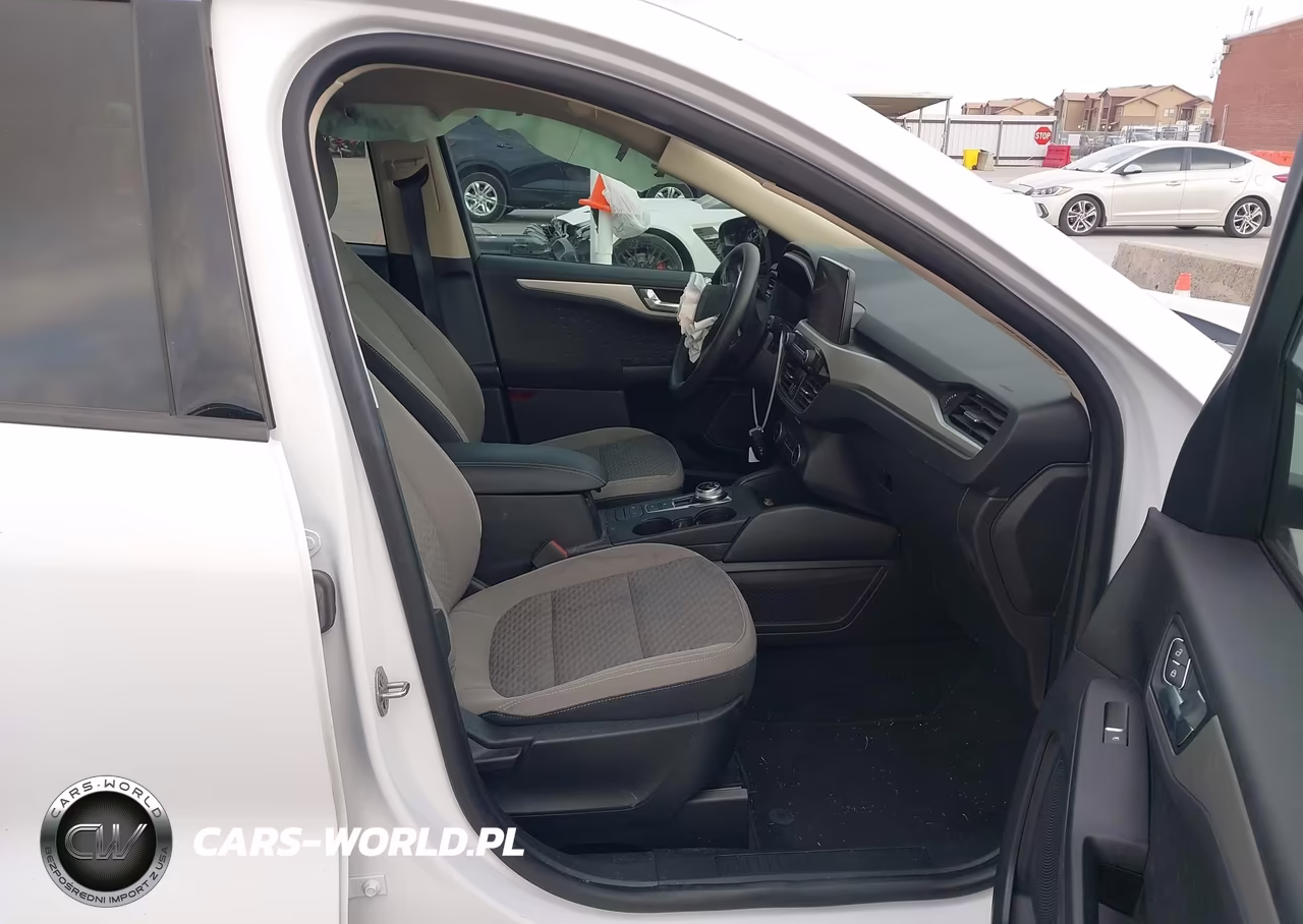 2020 Ford Escape Se VIN:1FMCU0G64LUB23997 - 5