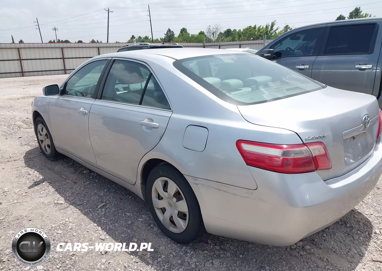 2009 Toyota Camry Le VIN:4T1BE46K79U282147 - 3