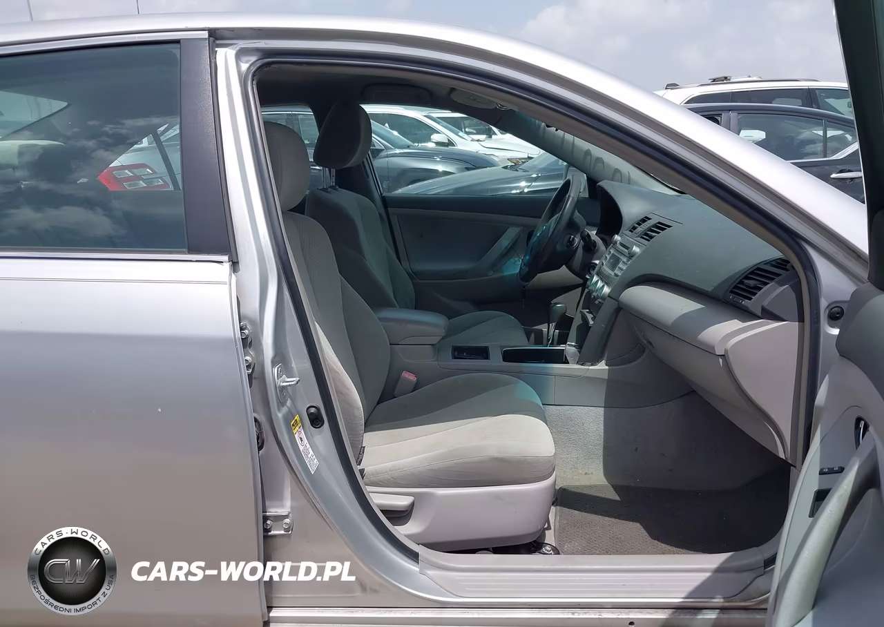 2009 Toyota Camry Le VIN:4T1BE46K79U282147 - 5