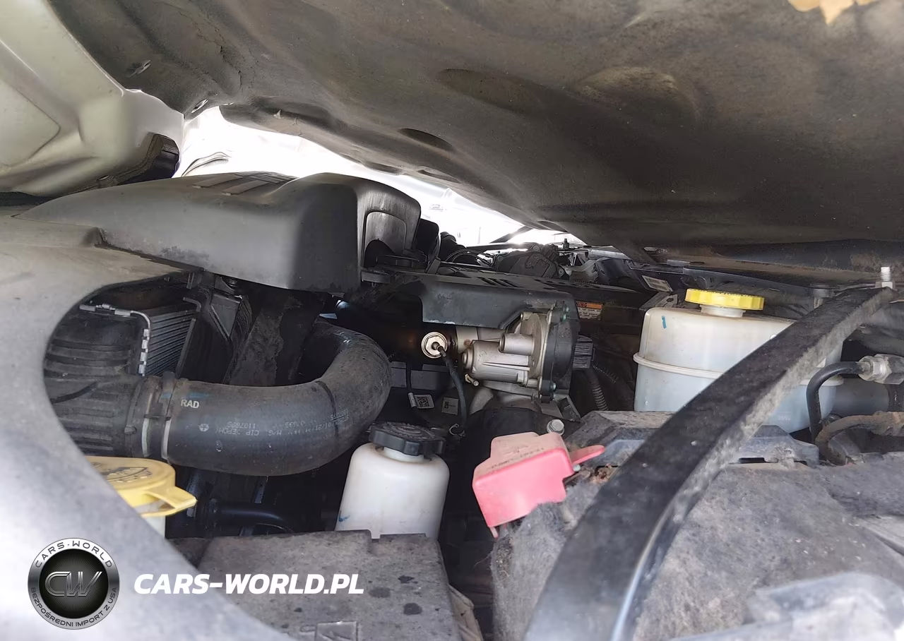 2021 Ram 2500 VIN:3C6UR5DL5MG555270 - 10