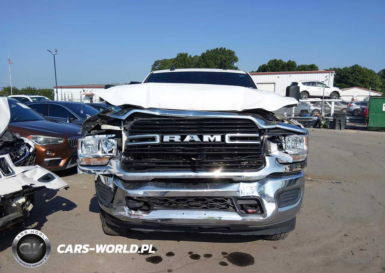 2021 Ram 2500 VIN:3C6UR5DL5MG555270 - 12