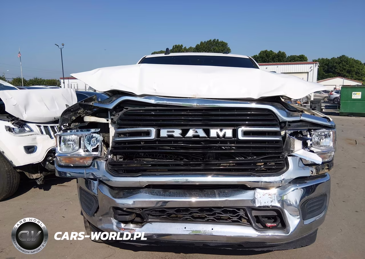2021 Ram 2500 VIN:3C6UR5DL5MG555270 - 6