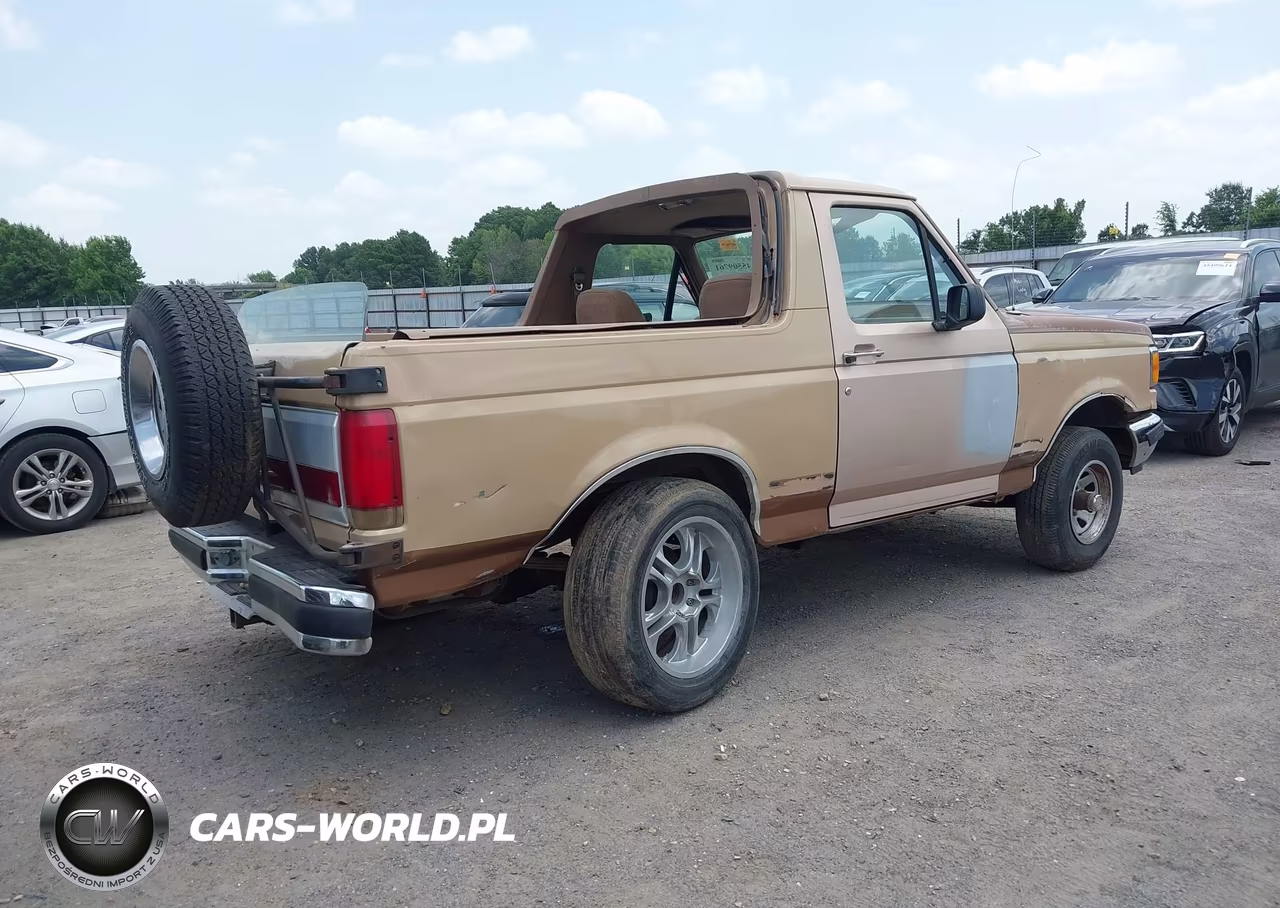 1989 Ford Bronco U100 VIN:1FMEU15N8KLB18962 - 4