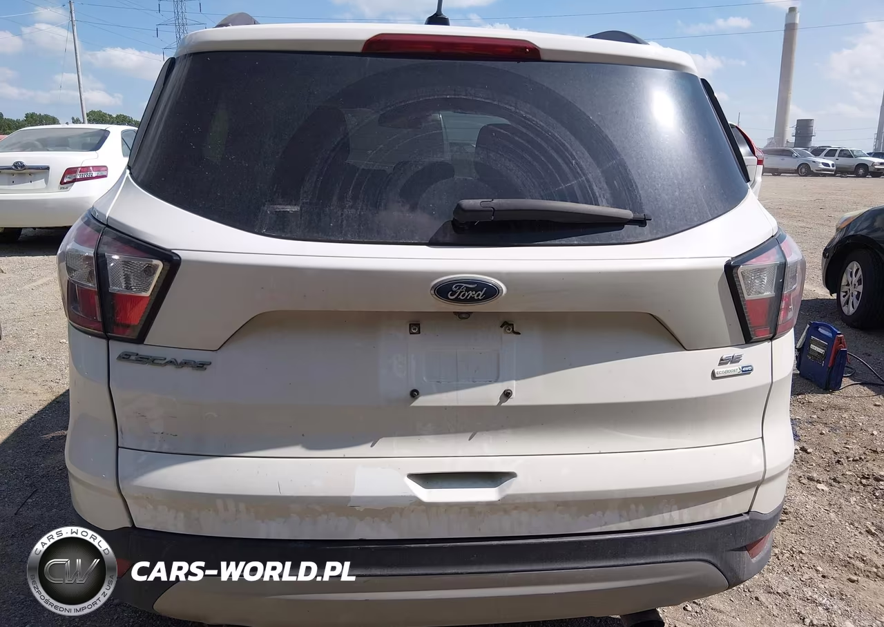 2018 Ford Escape Se VIN:1FMCU9GD2JUA58390 - 16