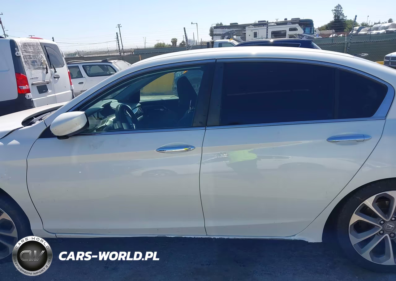 2014 Honda Accord Sport VIN:1HGCR2F53EA099045 - 15