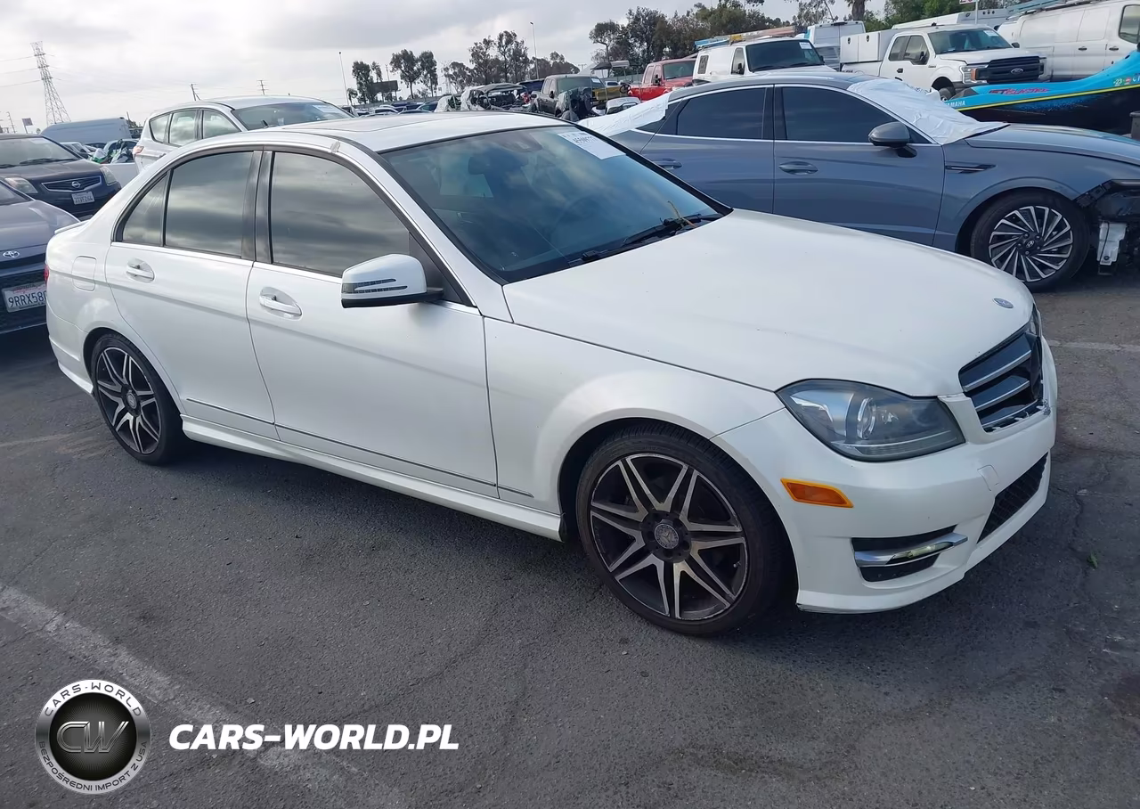 2014 Mercedes-Benz C 250 Sport – zdjęcie 1 z 11