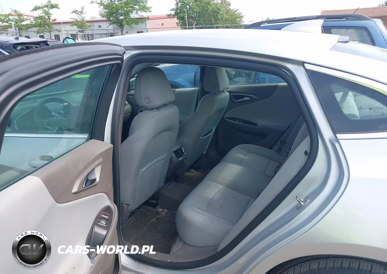 2018 Chevrolet Malibu Lt VIN:1G1ZD5ST4JF206848 - 8