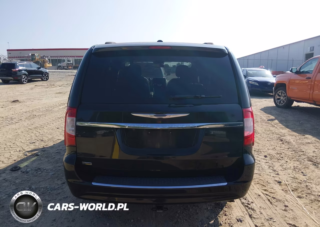 2016 Chrysler Town & Country Touring VIN:2C4RC1BG8GR291006 - 16