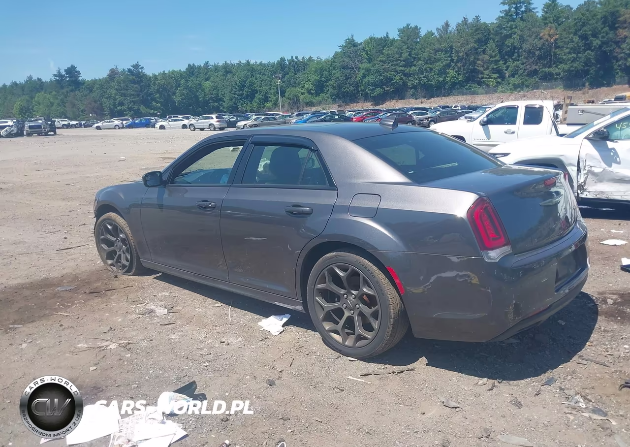 2017 Chrysler 300 300S Alloy Edition VIN:2C3CCABG6HH647244 - 3