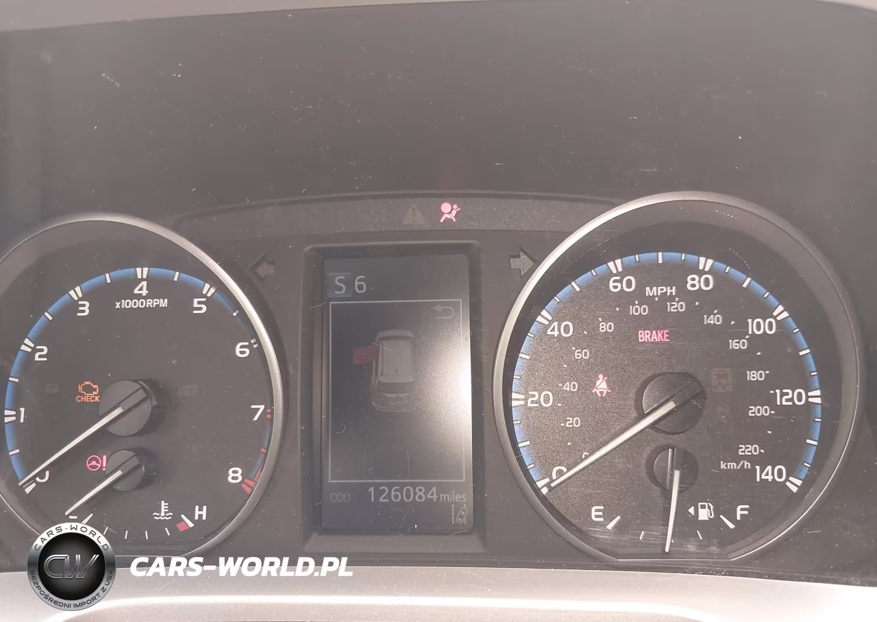 2018 Toyota Rav4 Le VIN:JTMBFREV7JJ727597 - 16