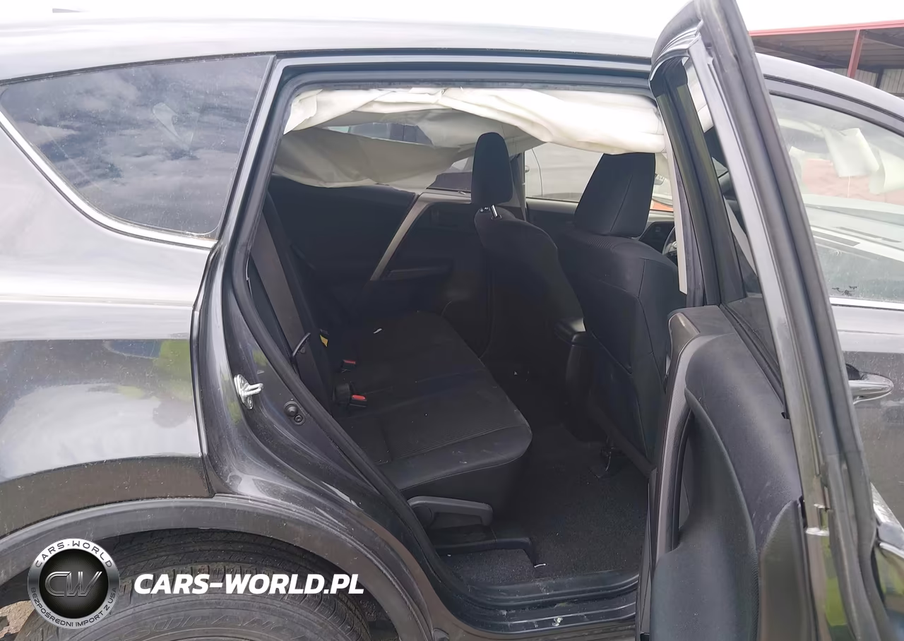 2018 Toyota Rav4 Le VIN:JTMBFREV7JJ727597 - 8