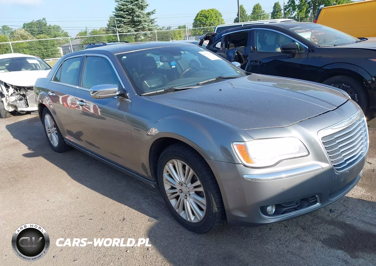 2011 Chrysler 300C Awd – zdjęcie 1 z 12