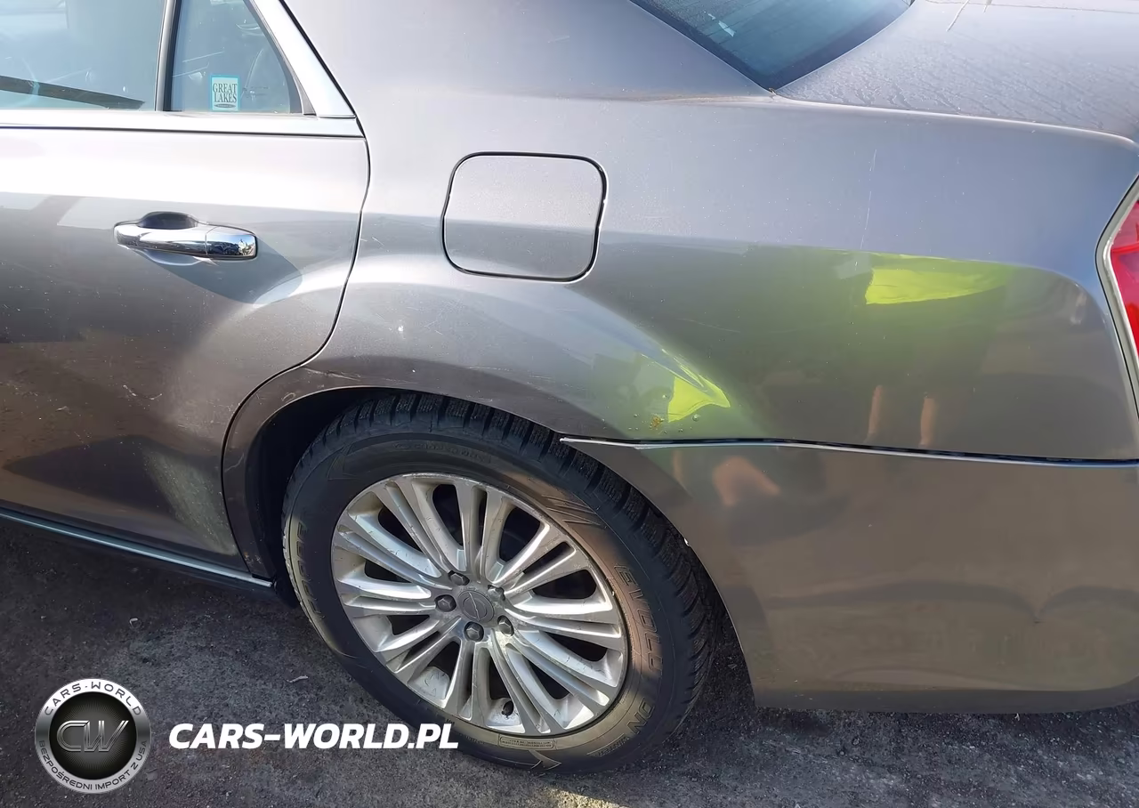 2011 Chrysler 300C Awd VIN:2C3CK6CT3BH611983 - 6