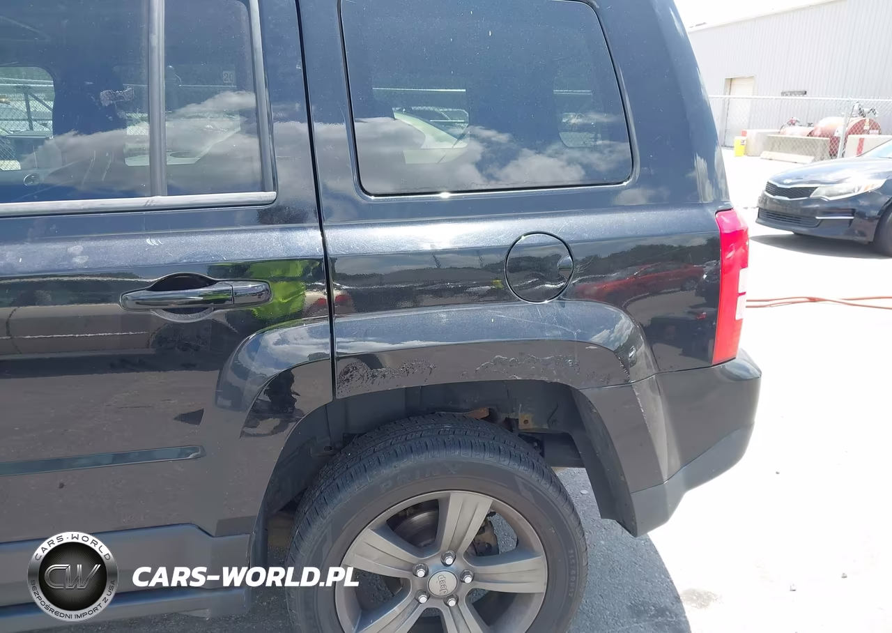 2015 Jeep Patriot High Altitude Edition VIN:1C4NJRFBXFD258169 - 6