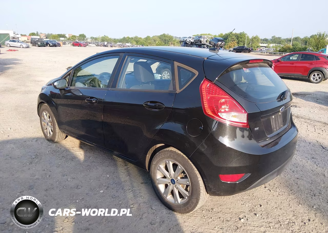 2011 Ford Fiesta Se VIN:3FADP4EJXBM169728 - 3