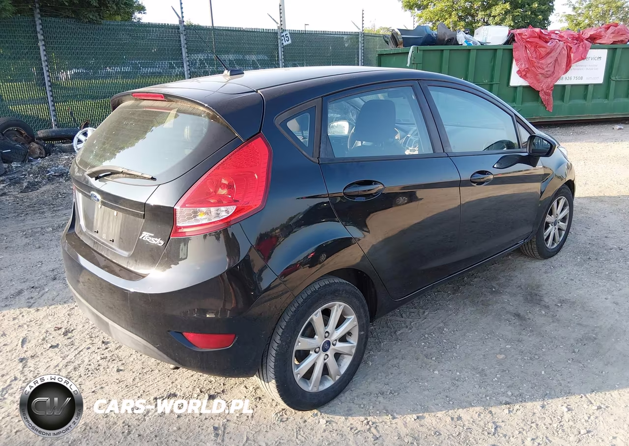 2011 Ford Fiesta Se VIN:3FADP4EJXBM169728 - 4