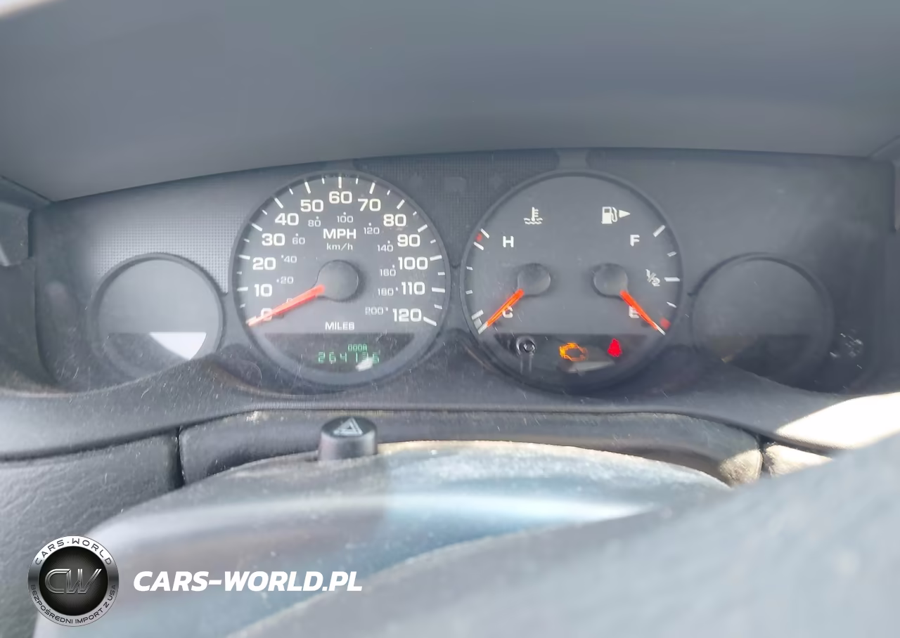 2002 Dodge Neon VIN:1B3ES26C92D586661 - 7