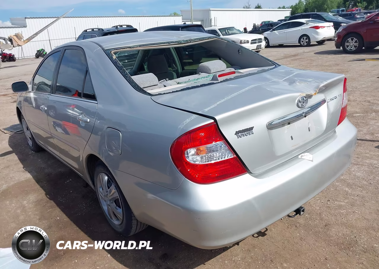 2004 Toyota Camry Le VIN:4T1BE32K44U351109 - 3