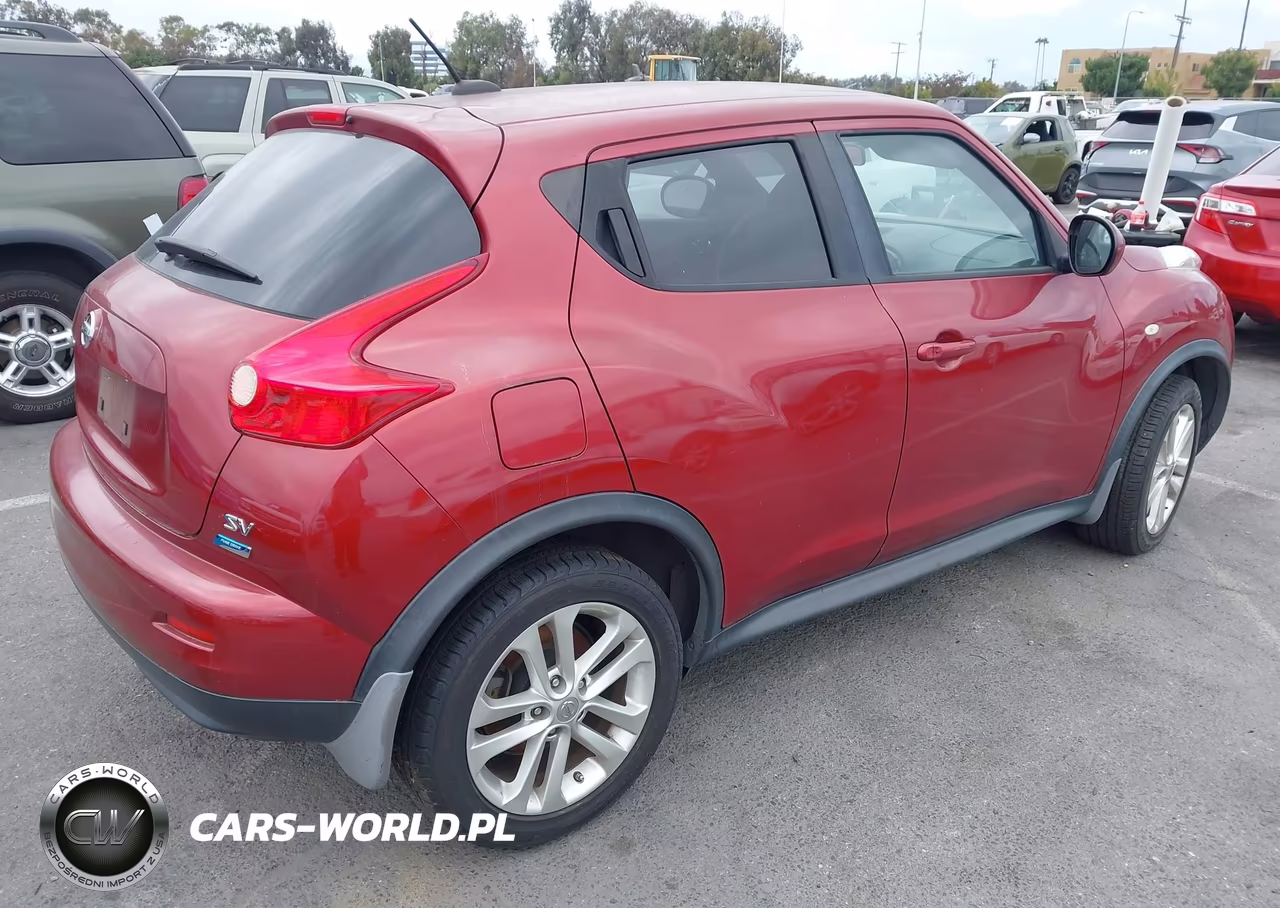 2012 Nissan Juke Sv VIN:JN8AF5MR9CT117995 - 4