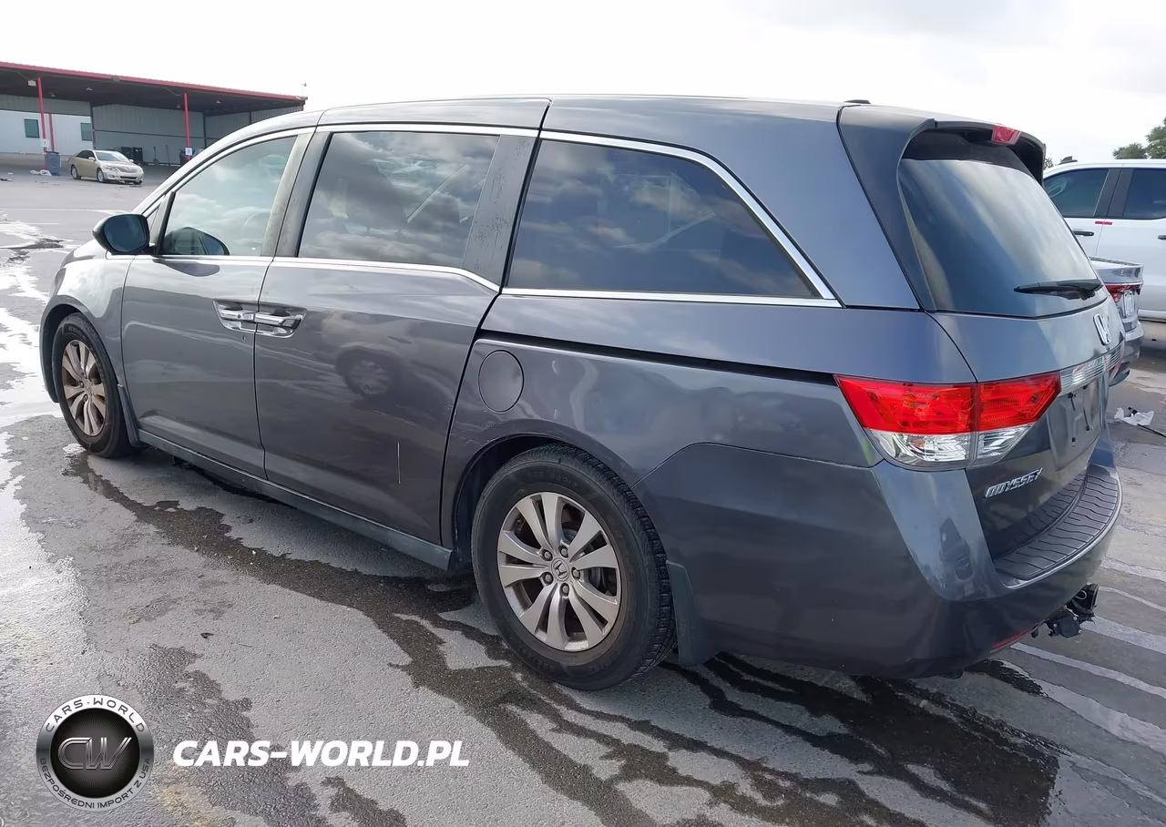2015 Honda Odyssey Ex-L VIN:5FNRL5H61FB045558 - 3