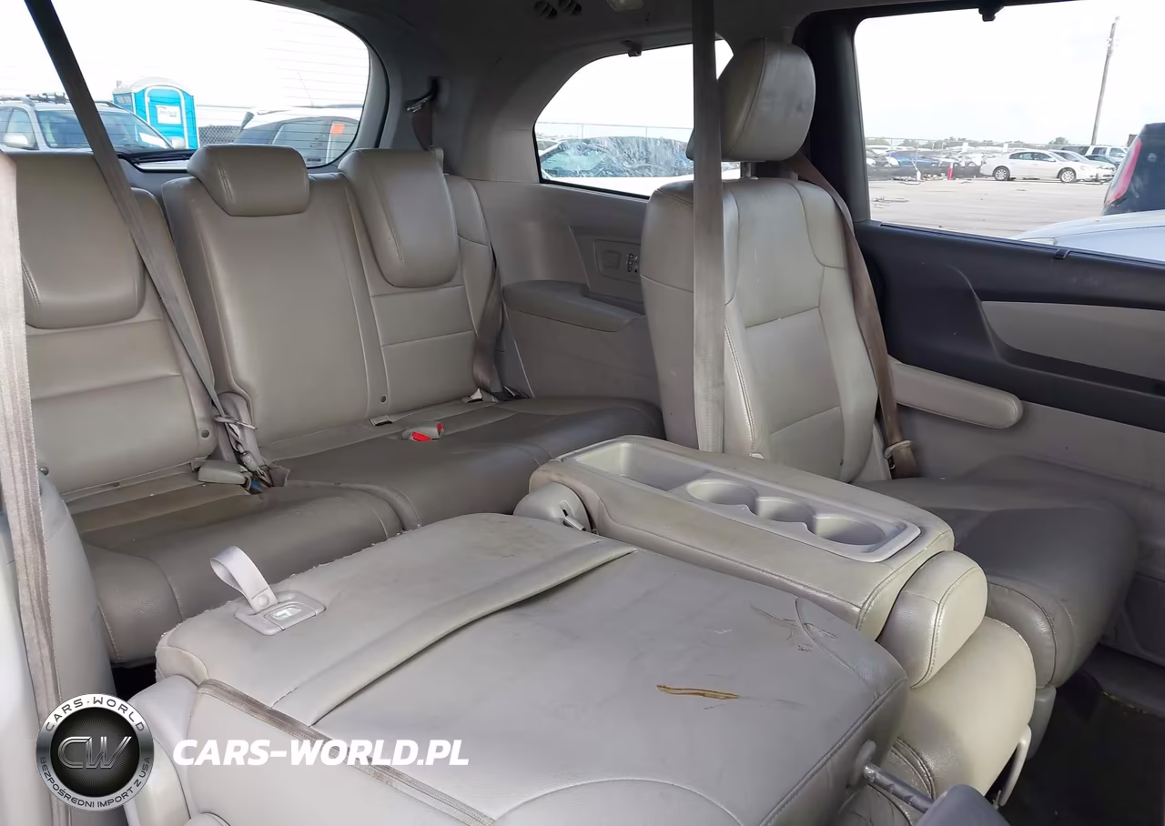 2015 Honda Odyssey Ex-L VIN:5FNRL5H61FB045558 - 8