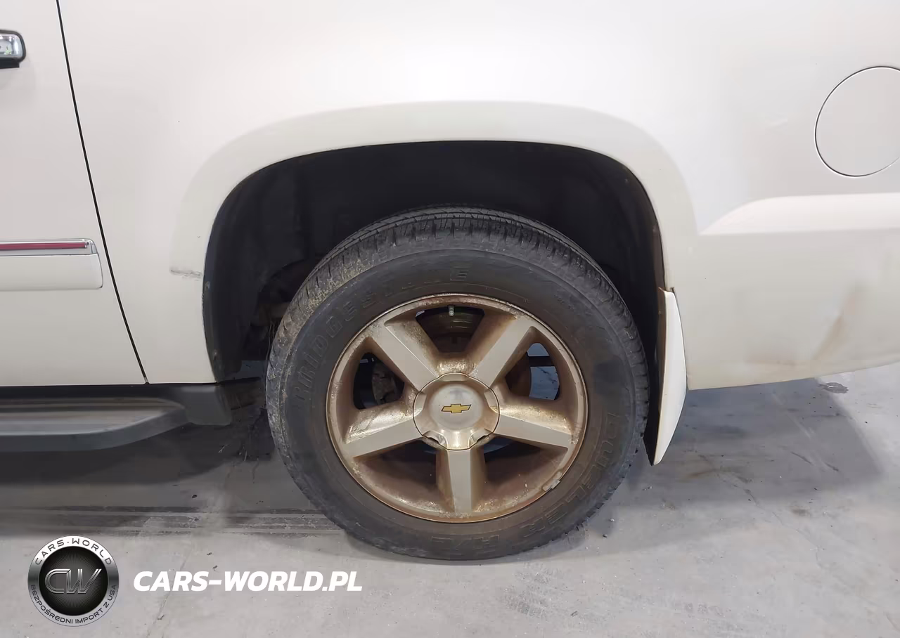 2011 Chevrolet Avalanche 1500 Ltz VIN:3GNTKGE35BG373902 - 17