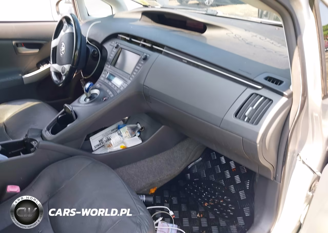 2010 Toyota Prius Iv VIN:JTDKN3DU8A5092388 - 5