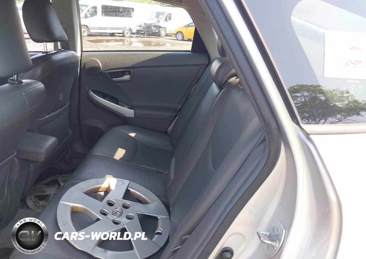 2010 Toyota Prius Iv VIN:JTDKN3DU8A5092388 - 8