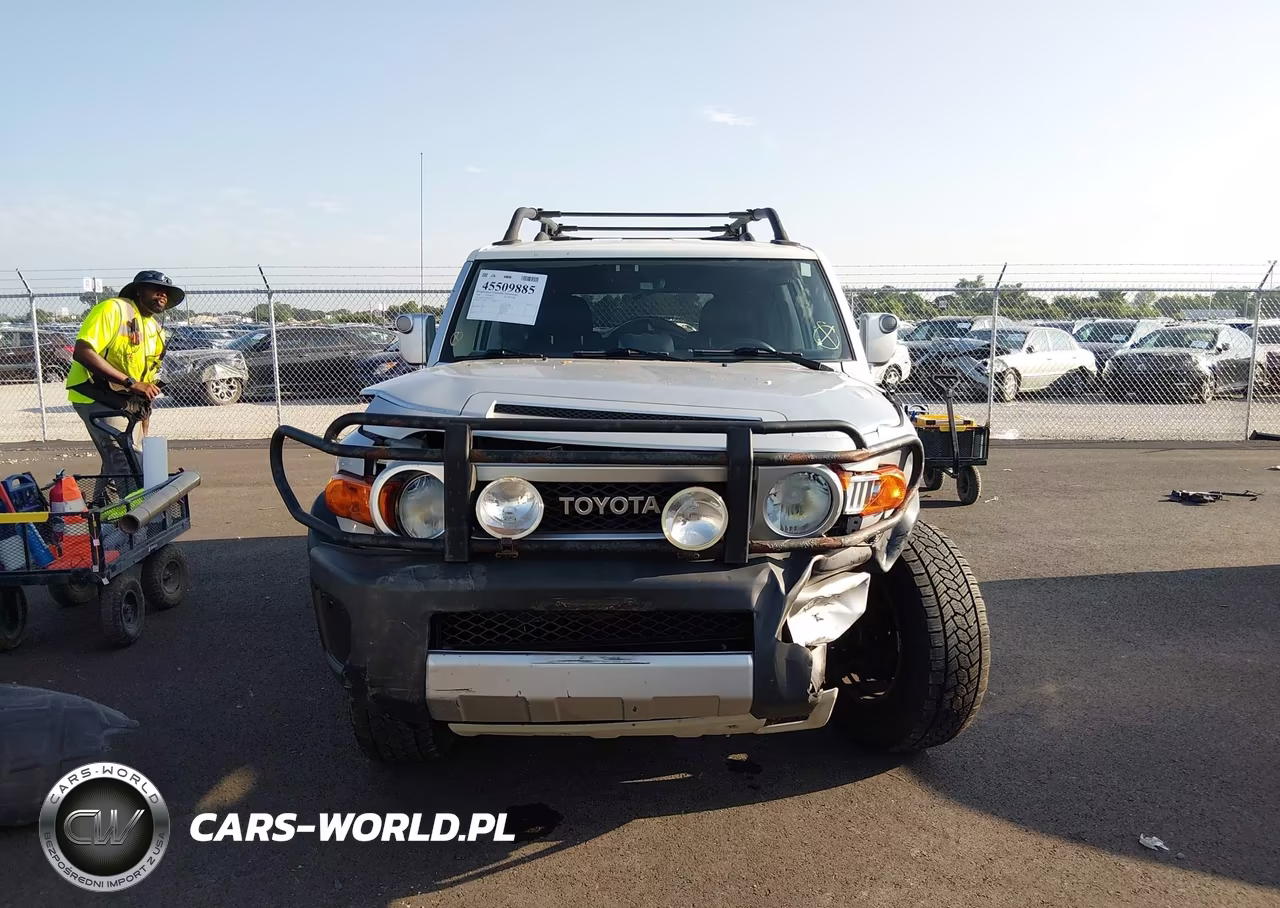 2008 Toyota Fj Cruiser VIN:JTEBU11FX8K052513 - 12