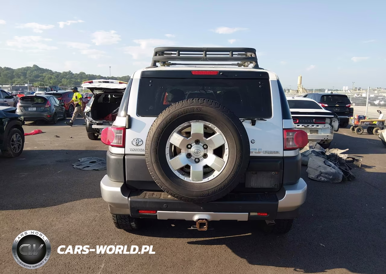 2008 Toyota Fj Cruiser VIN:JTEBU11FX8K052513 - 16