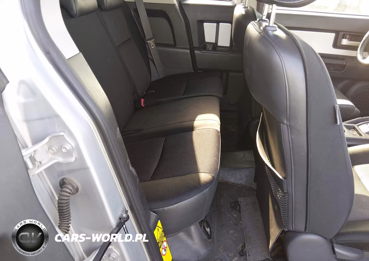 2008 Toyota Fj Cruiser VIN:JTEBU11FX8K052513 - 8
