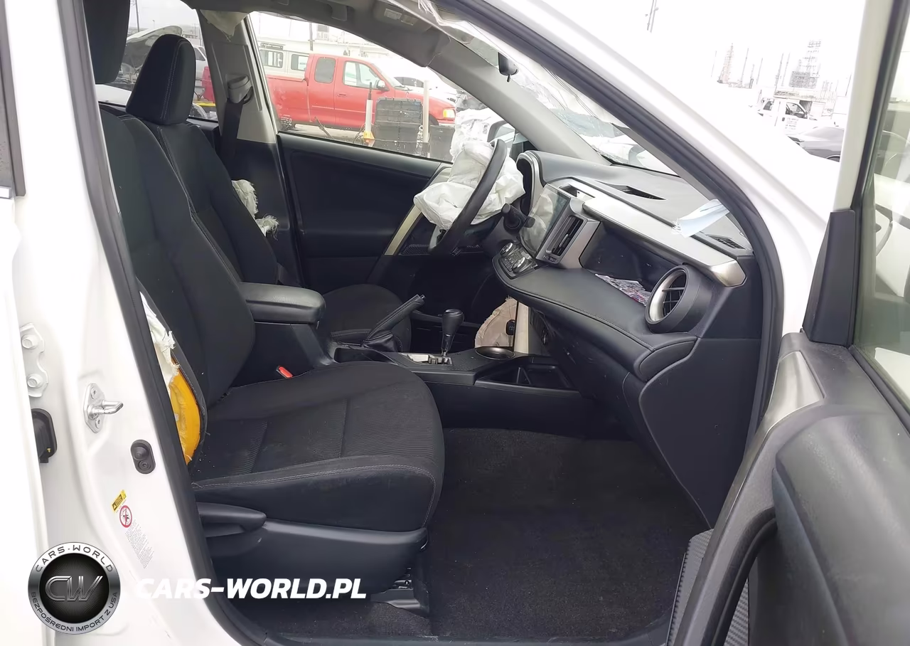 2015 Toyota Rav4 Xle VIN:JTMWFREV3FD076394 - 5